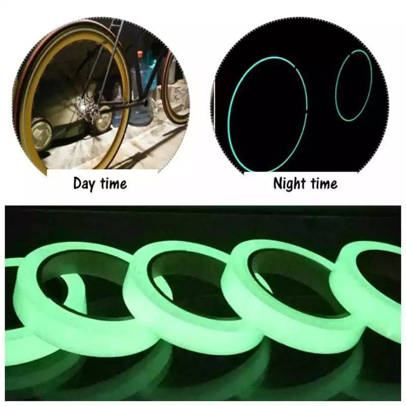 شريط فسفوري مضيء من Pop Mart يضيء في الظلام